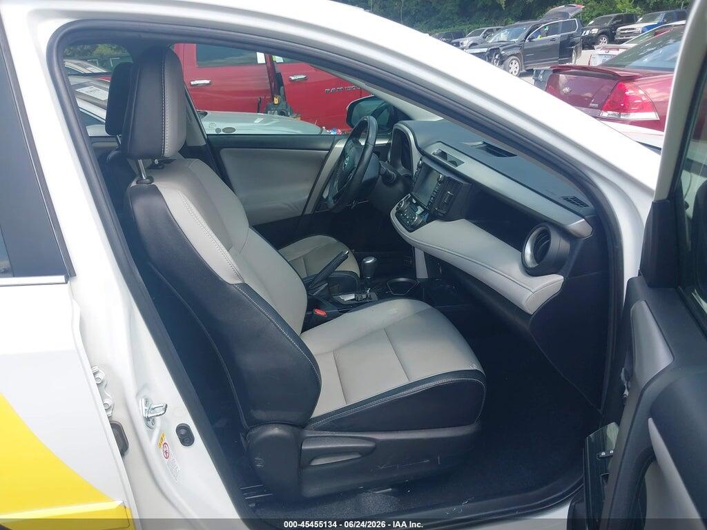 2T3DFREV9HW584110 2017 TOYOTA RAV4 photo no. 5