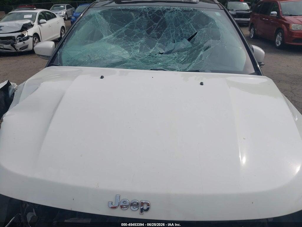 3C4NJDCB0JT245702 2018 JEEP COMPASS photo no. 10