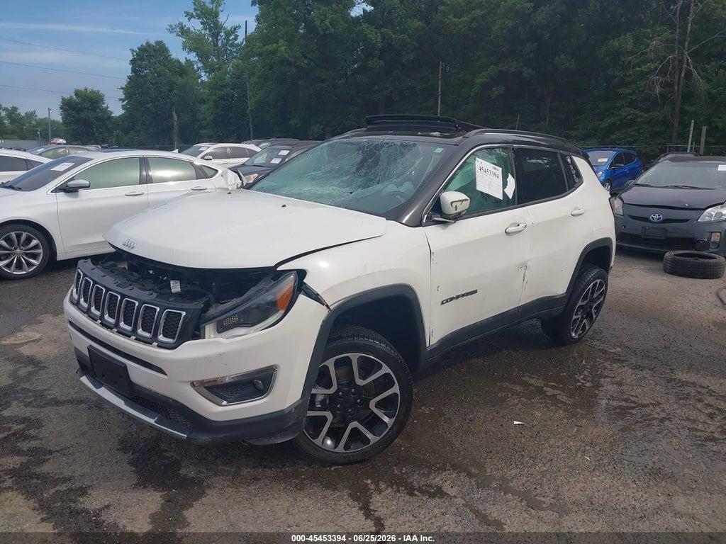 3C4NJDCB0JT245702 2018 JEEP COMPASS photo no. 2
