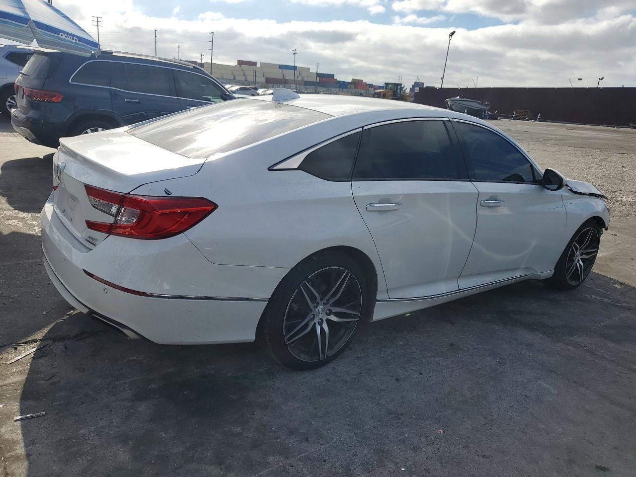2021 HONDA ACCORD TOURING — Фото 6 из 16