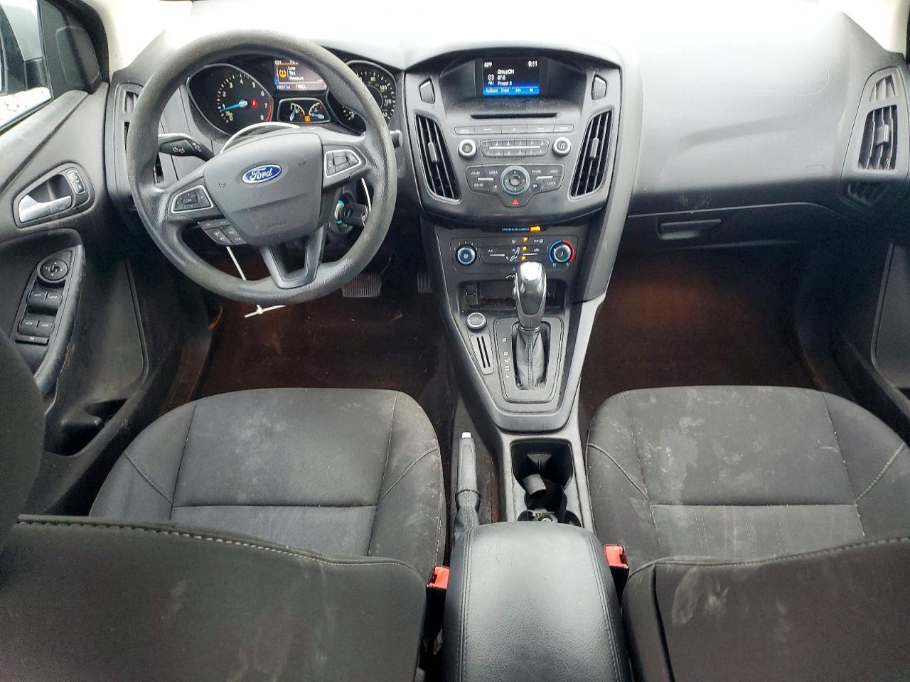 2016 FORD FOCUS SE — Фото 8 из 12