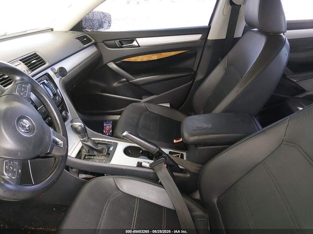 1VWBN7A3XDC076595 2013 VOLKSWAGEN PASSAT photo no. 5