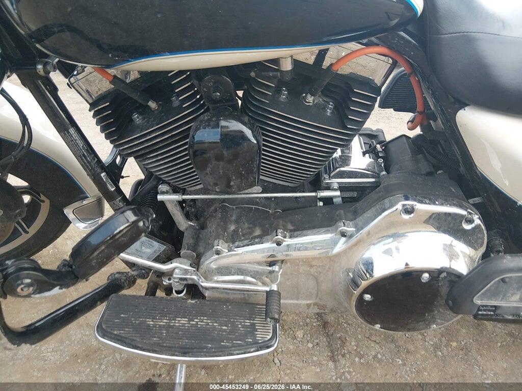 1HD1FCM15EB664280 2014 HARLEY-DAVIDSON FLHTCU photo no. 9