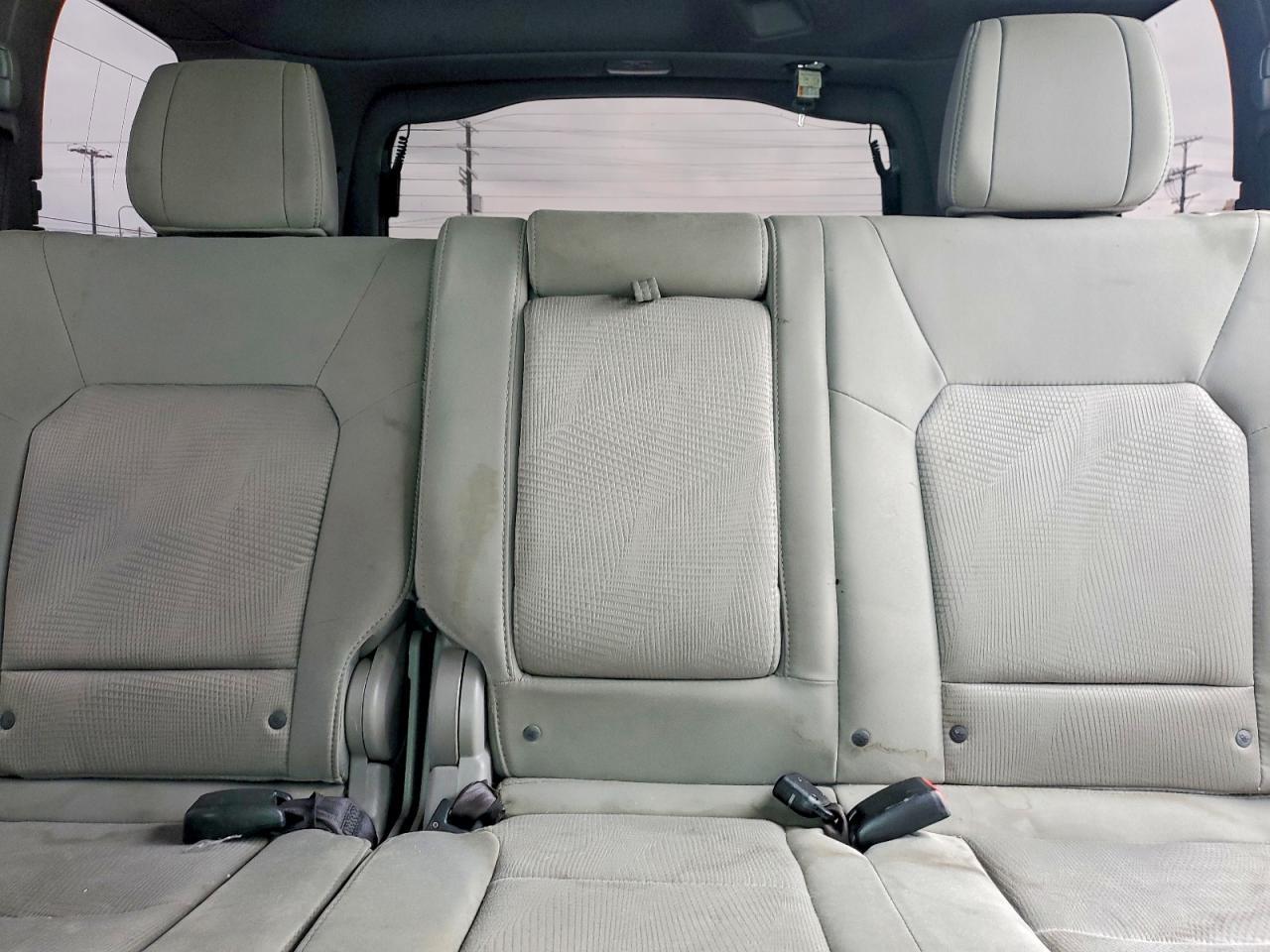2014 HONDA PILOT LX — Фото 10 из 14