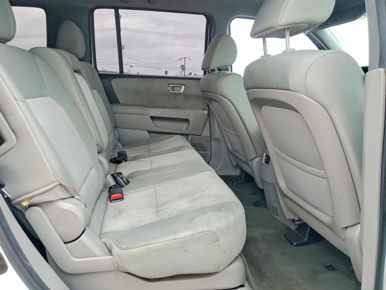 2014 HONDA PILOT LX — Фото 11 из 14