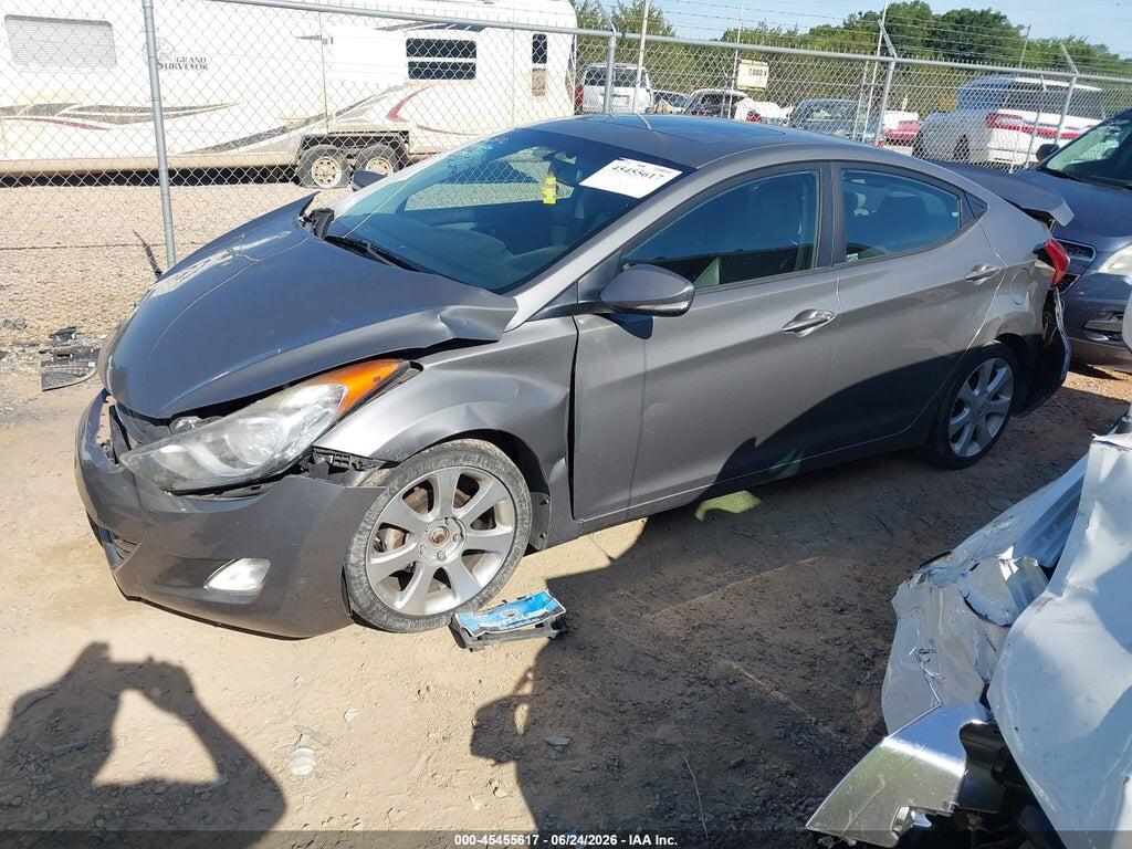 5NPDH4AE2DH229137 2013 HYUNDAI ELANTRA photo no. 2