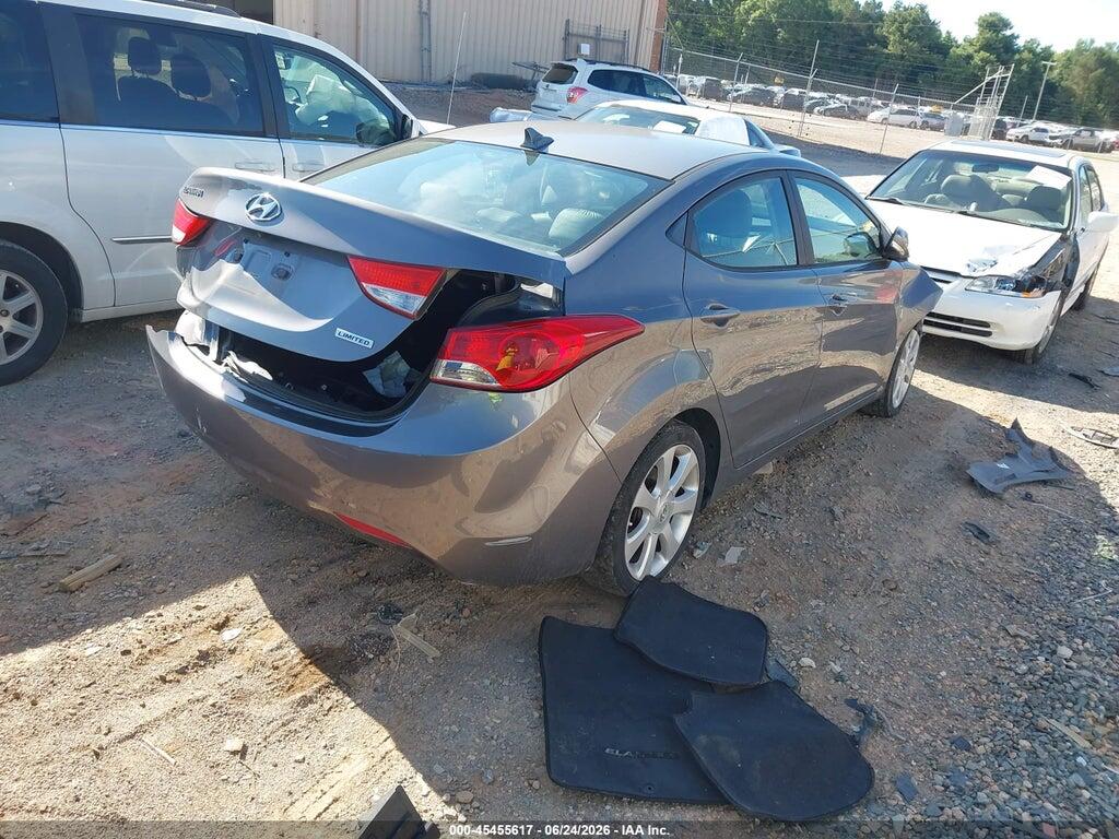 5NPDH4AE2DH229137 2013 HYUNDAI ELANTRA photo no. 4