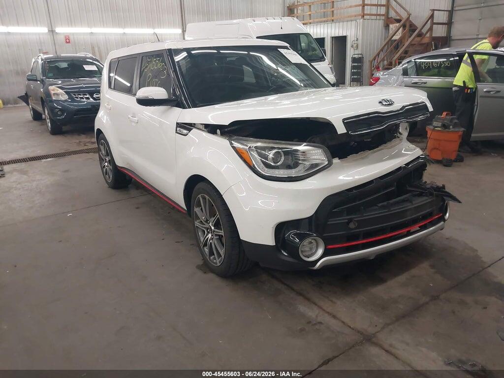 KNDJX3AA8J7907063 2018 KIA SOUL photo no. 1