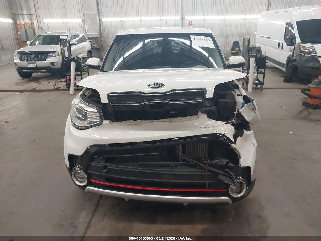 KNDJX3AA8J7907063 2018 KIA SOUL photo no. 12