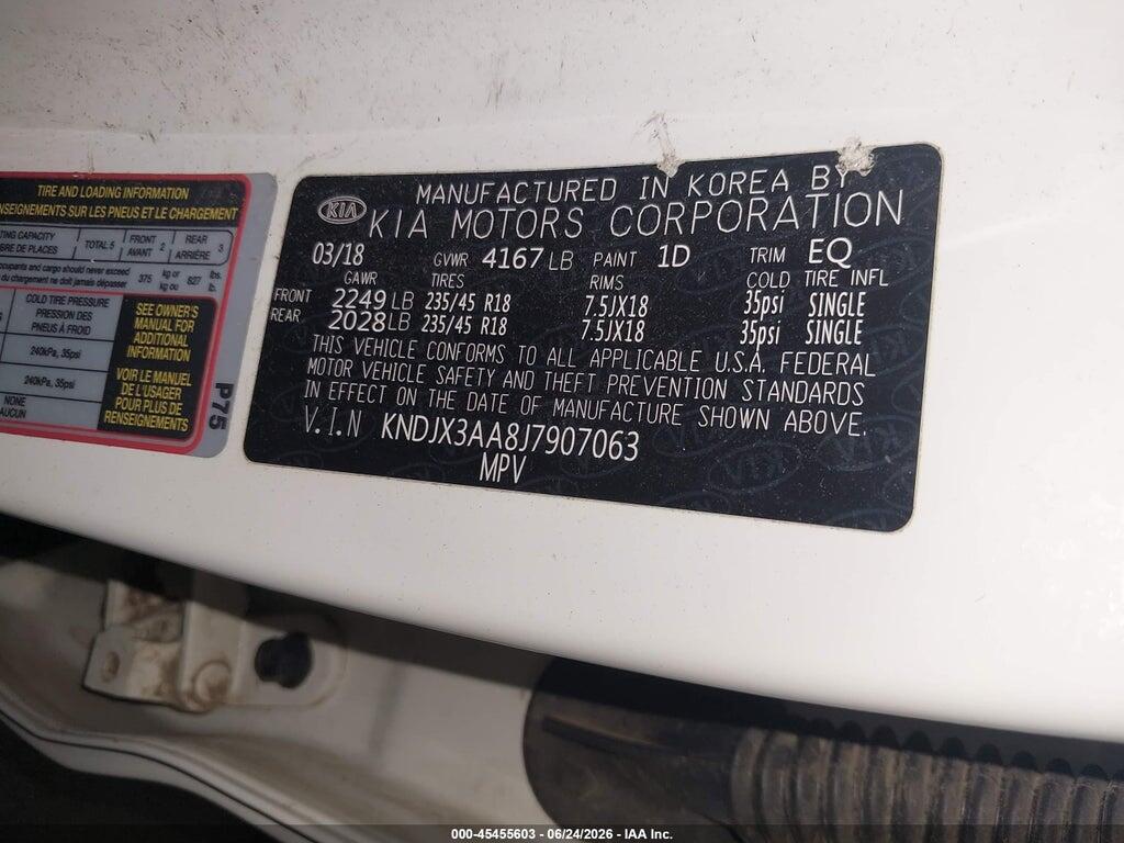 KNDJX3AA8J7907063 2018 KIA SOUL photo no. 9