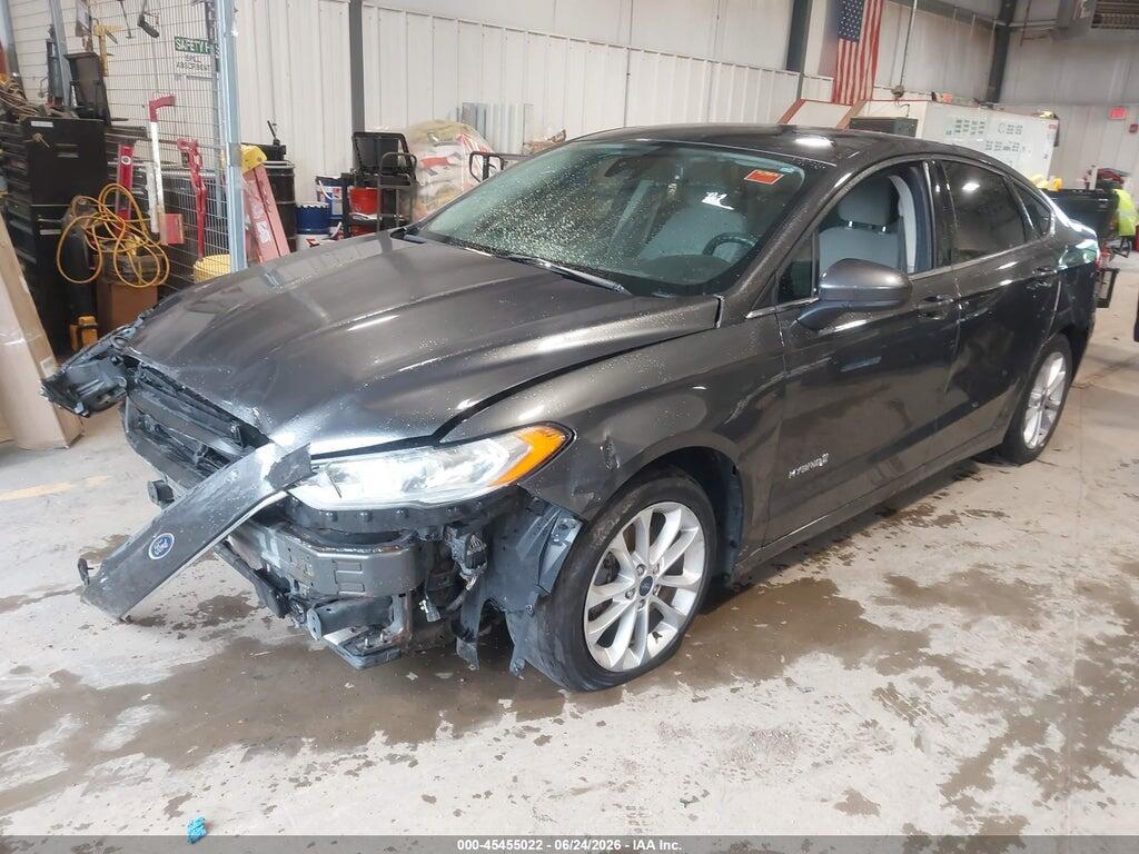 3FA6P0LU7KR257055 2019 FORD FUSION HYBRID photo no. 2