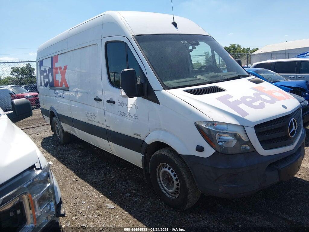 WD3PE8DD5GP183581 2016 MERCEDES-BENZ SPRINTER 2500 photo no. 1