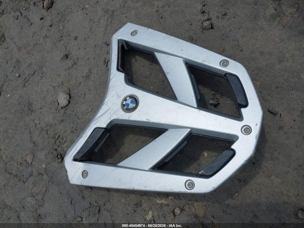WB1049008DZX97668 2013 BMW R1200 photo no. 12