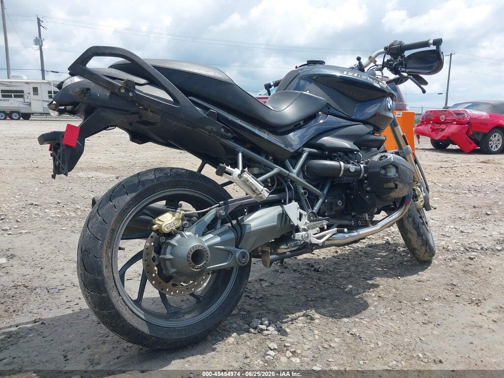 WB1049008DZX97668 2013 BMW R1200 photo no. 4