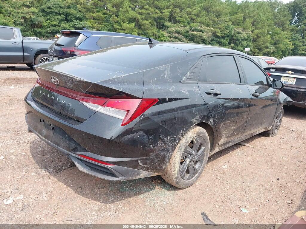 KMHLM4AG5PU455588 2023 HYUNDAI ELANTRA photo no. 4