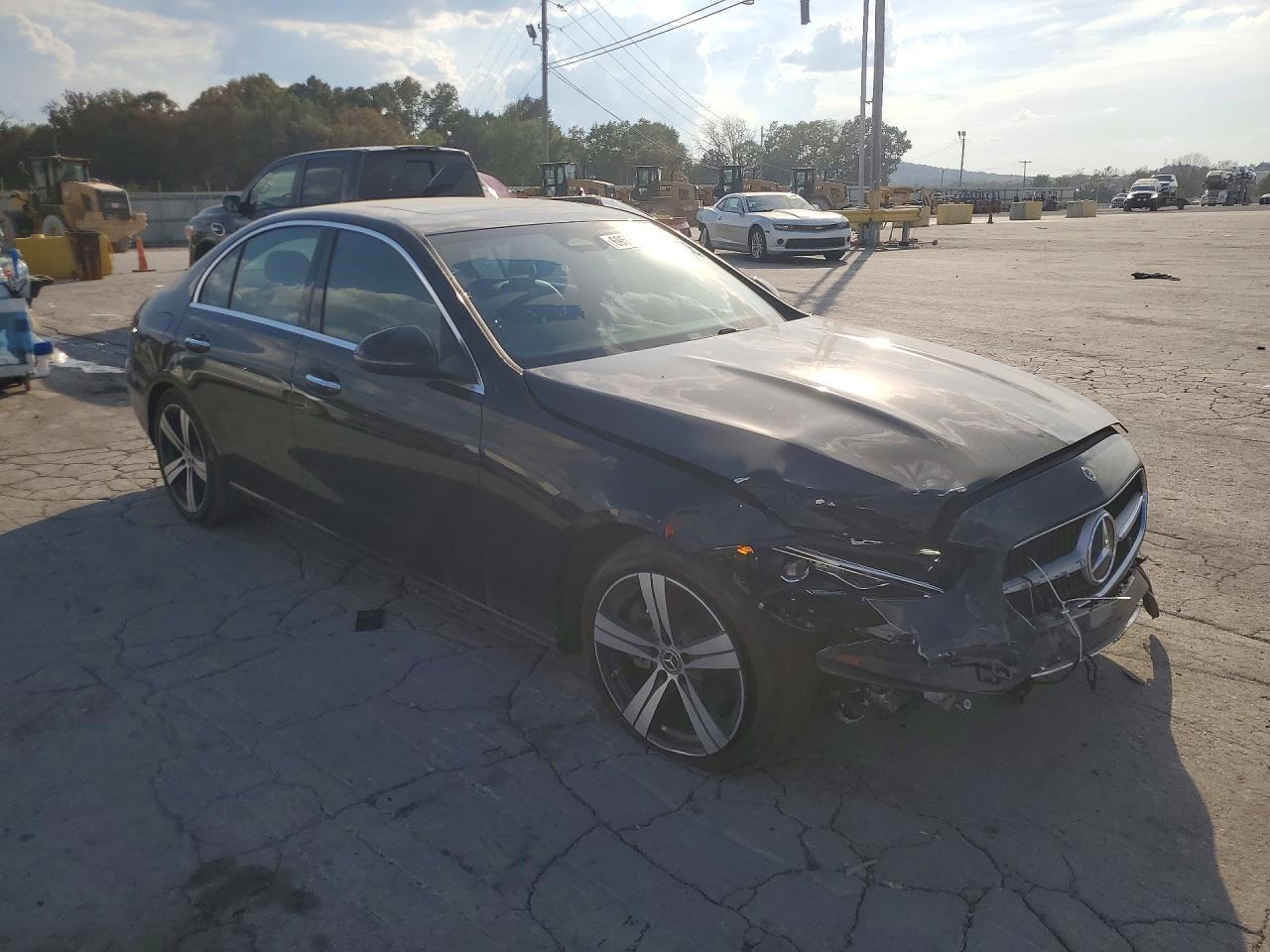 2024 MERCEDES-BENZ C 300 4MATIC — Фото 4 из 12
