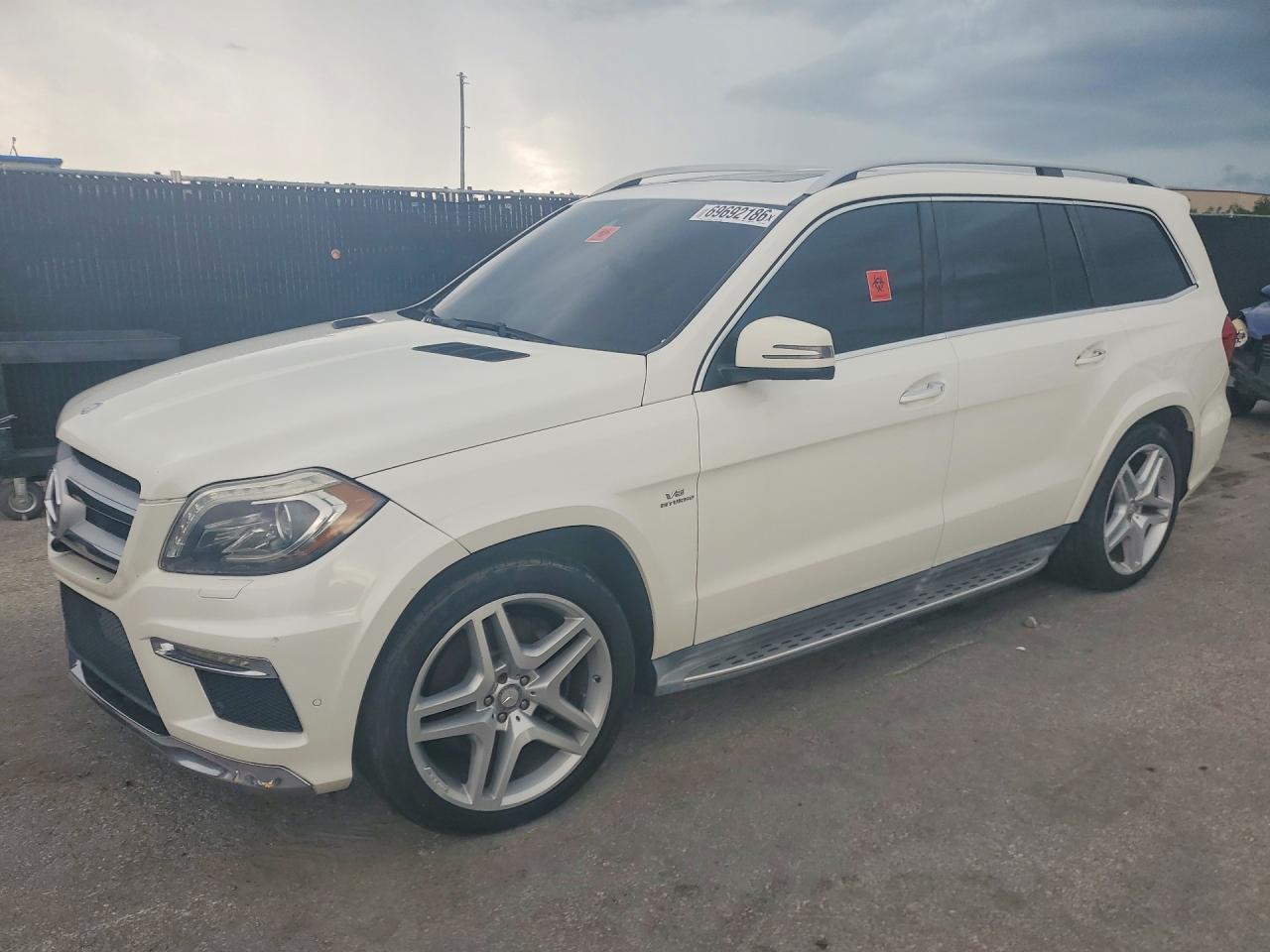2014 MERCEDES-BENZ GL 550 4MATIC