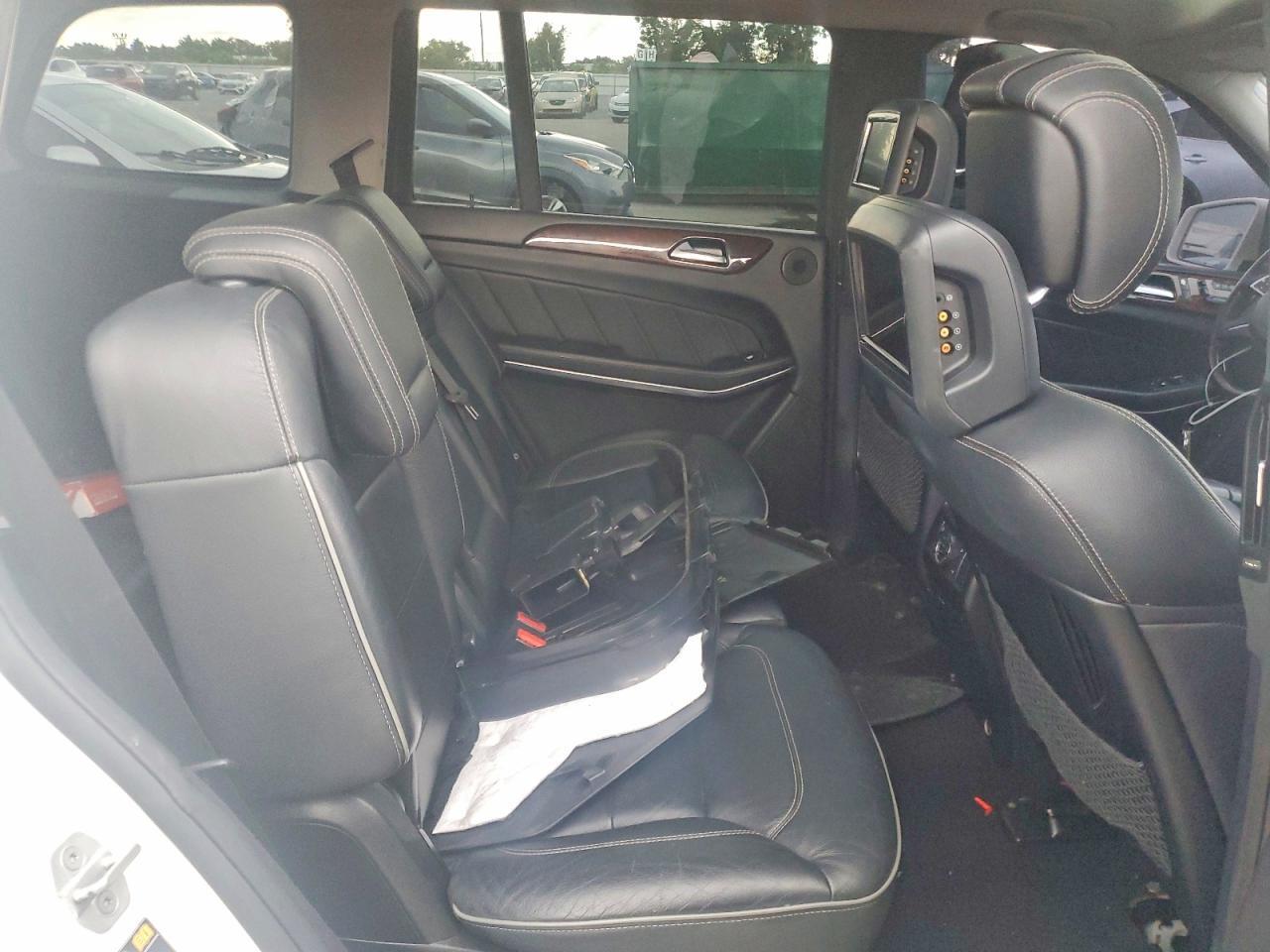 2014 MERCEDES-BENZ GL 550 4MATIC — Фото 11 из 13