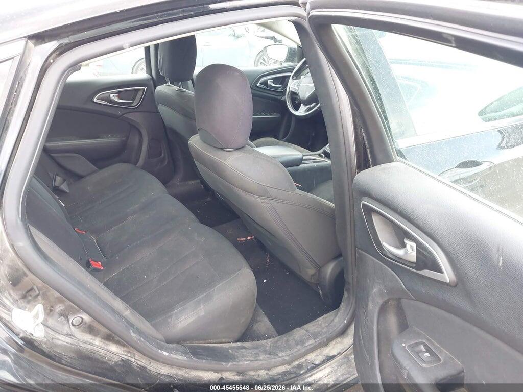 1C3CCCAB5GN154548 2016 CHRYSLER 200 photo no. 8