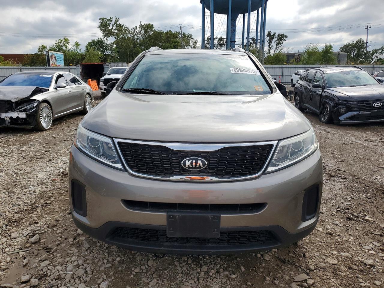 2015 KIA SORENTO LX — Фото 5 из 13