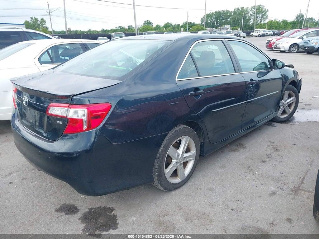 4T1BF1FK2EU443977 2014 TOYOTA CAMRY photo no. 4