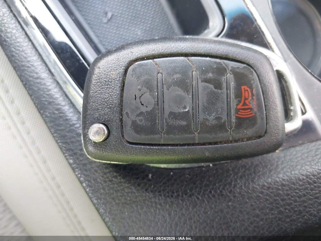 5NPE24AF2FH196559 2015 HYUNDAI SONATA photo no. 11