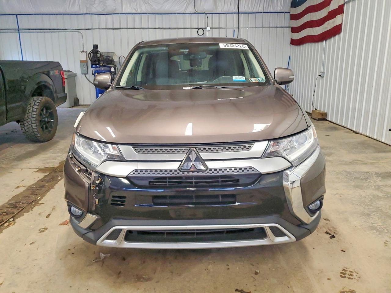 2020 MITSUBISHI OUTLANDER SE — Фото 5 из 12