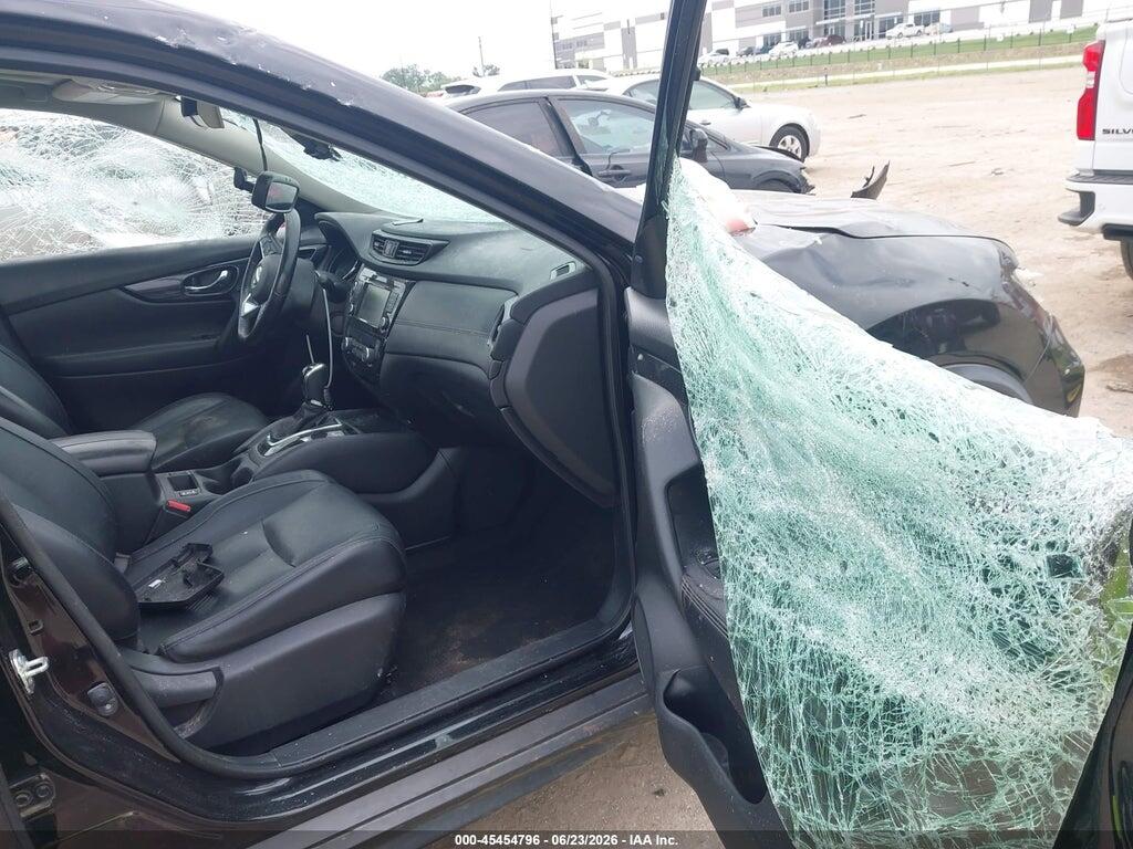 JN8AT2MT7JW489477 2018 NISSAN ROGUE photo no. 5
