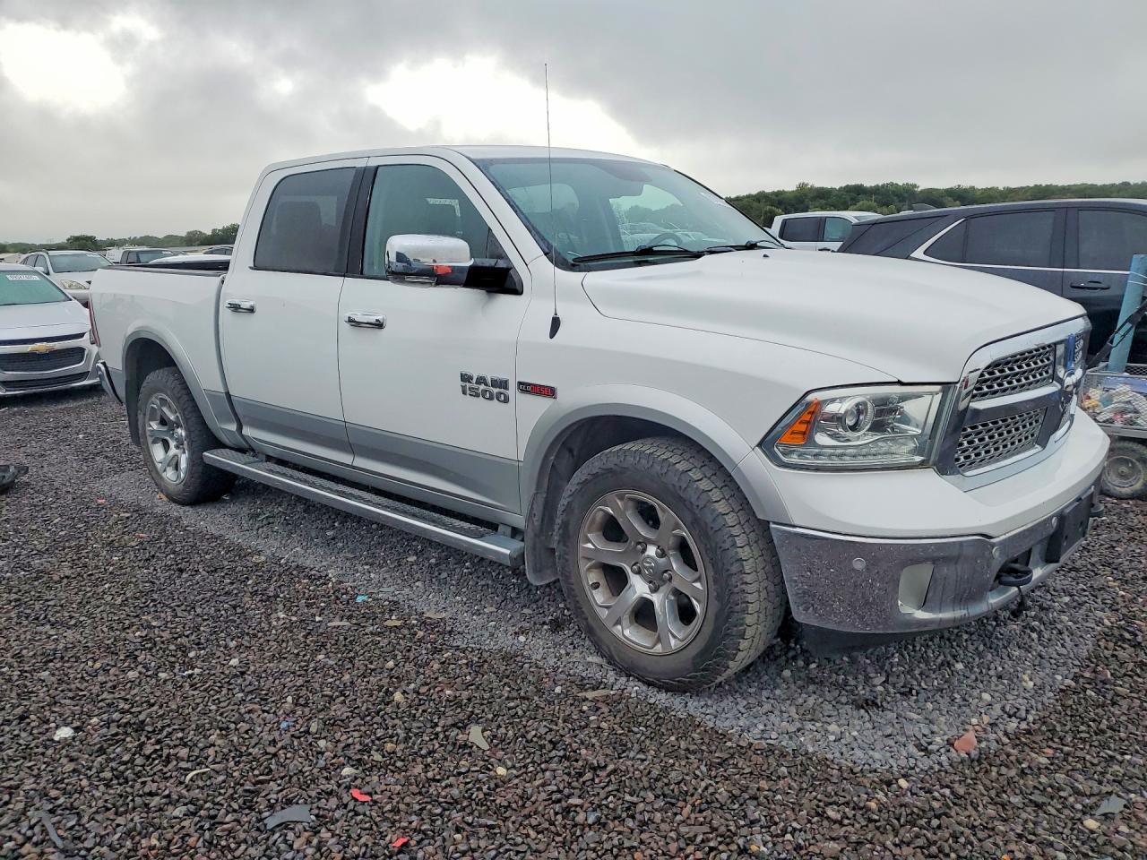 2014 RAM 1500 LARAMIE — Фото 4 из 12