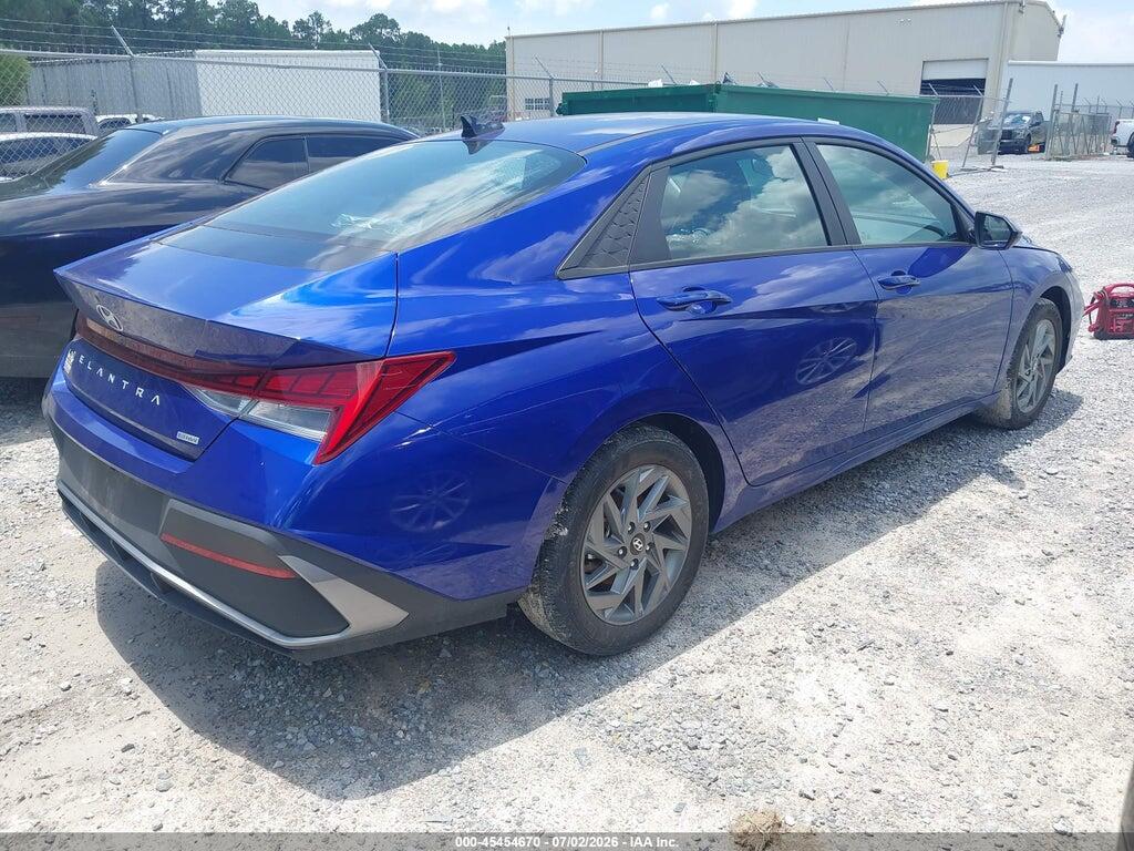 KMHLM4DJ4RU103788 2024 HYUNDAI ELANTRA HYBRID photo no. 4