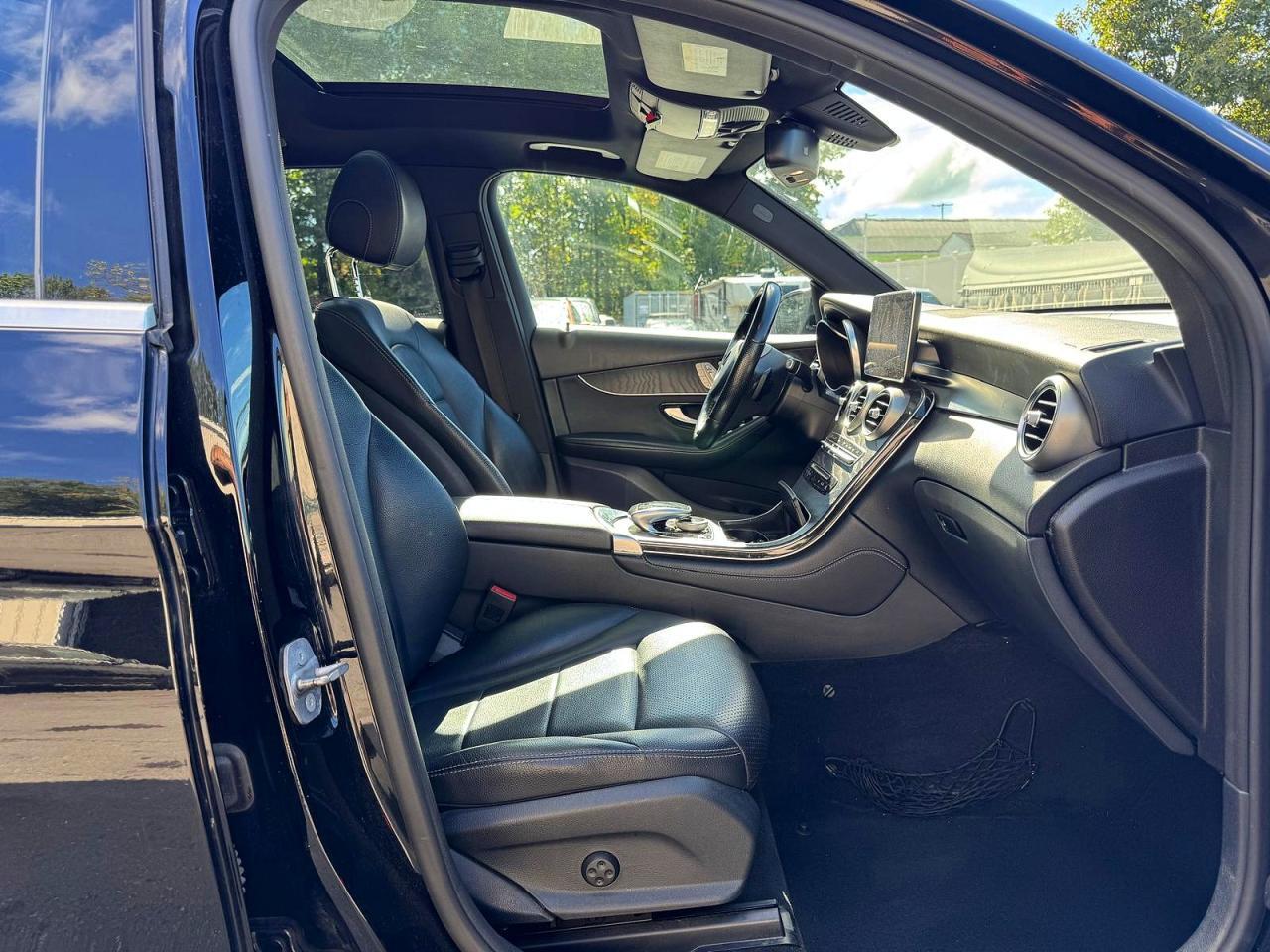 2018 MERCEDES-BENZ GLC 300 4MATIC — Фото 8 из 13