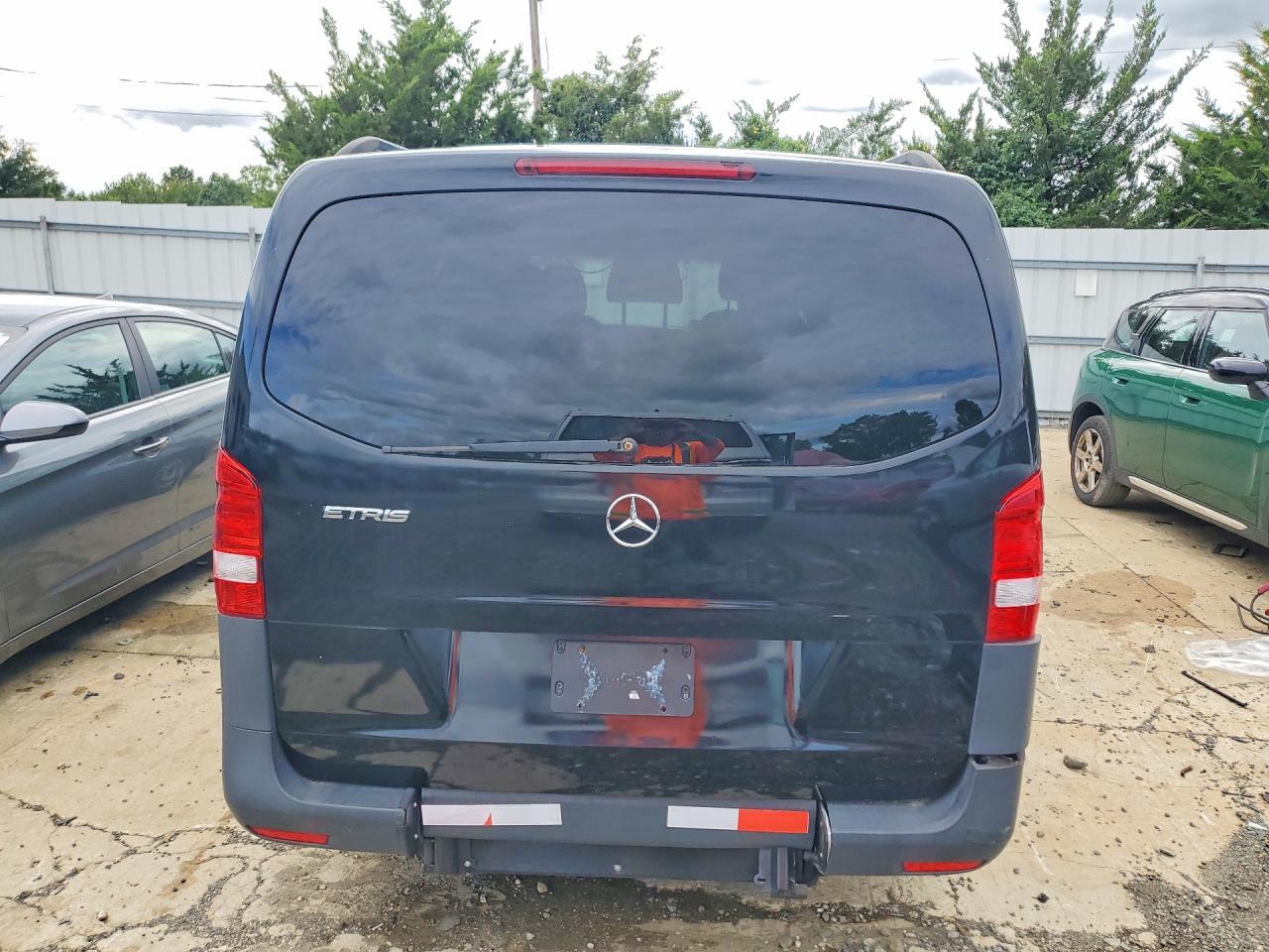 2019 MERCEDES-BENZ METRIS — Фото 6 из 13