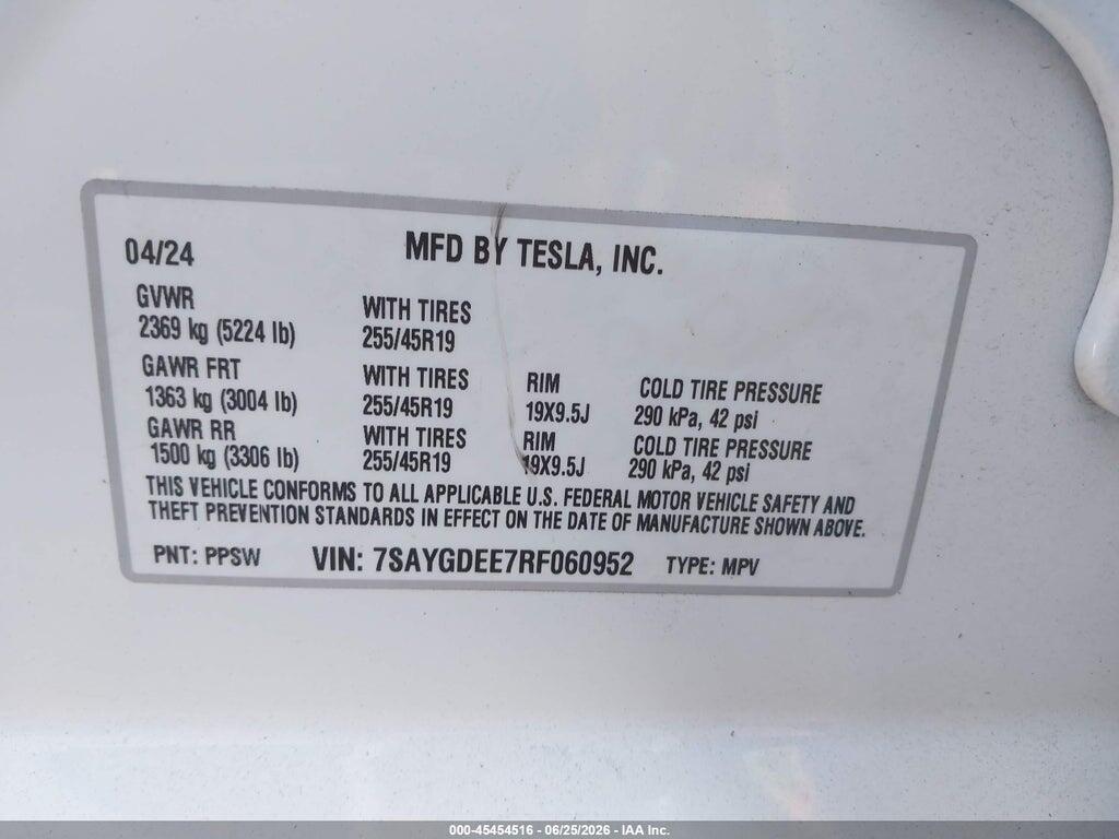 7SAYGDEE7RF060952 2024 TESLA MODEL Y photo no. 9