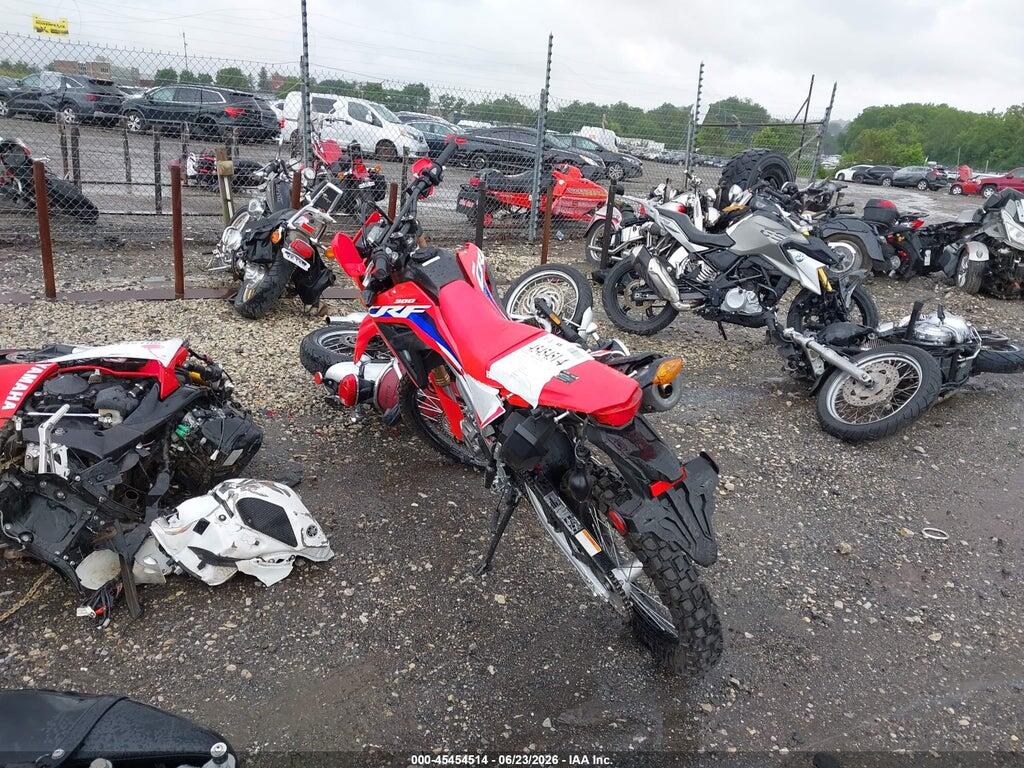 MLHND1654P5200974 2023 HONDA CRF300 photo no. 3