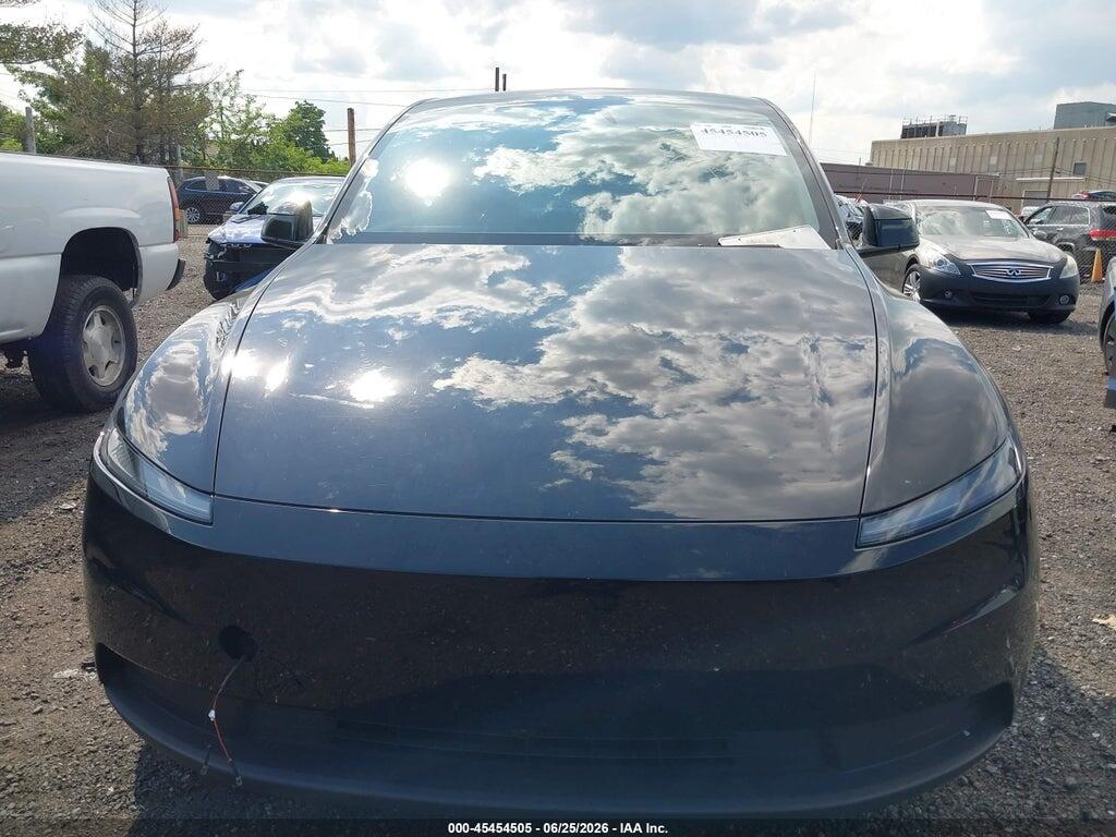 7SAYGDEDXTA598198 2026 TESLA MODEL Y photo no. 10