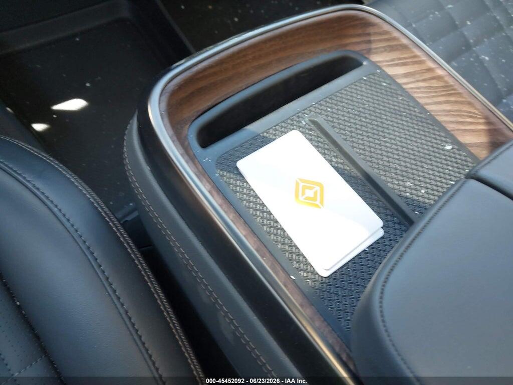 7PDSGCBP2SN057864 2025 RIVIAN R1S photo no. 11