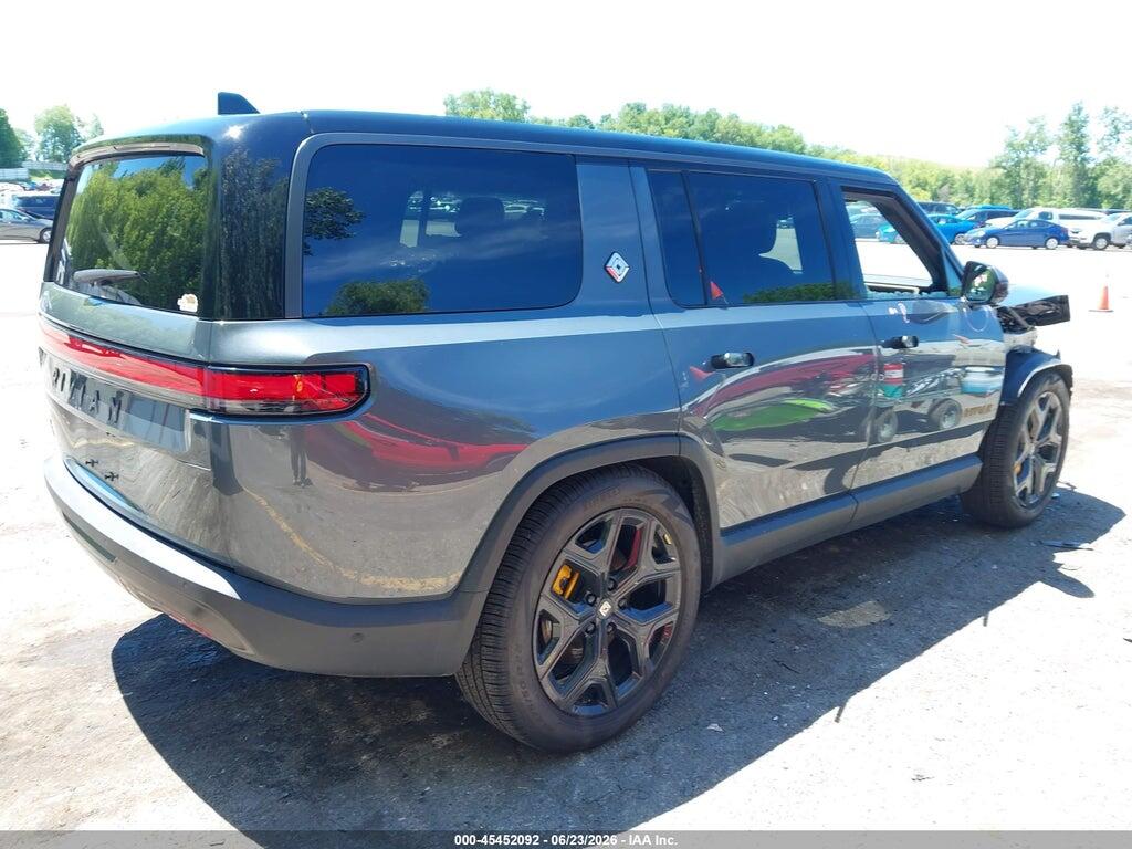 7PDSGCBP2SN057864 2025 RIVIAN R1S photo no. 4