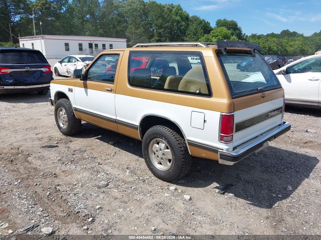 1G8CT18B6F0186890 1985 CHEVROLET BLAZER photo no. 3