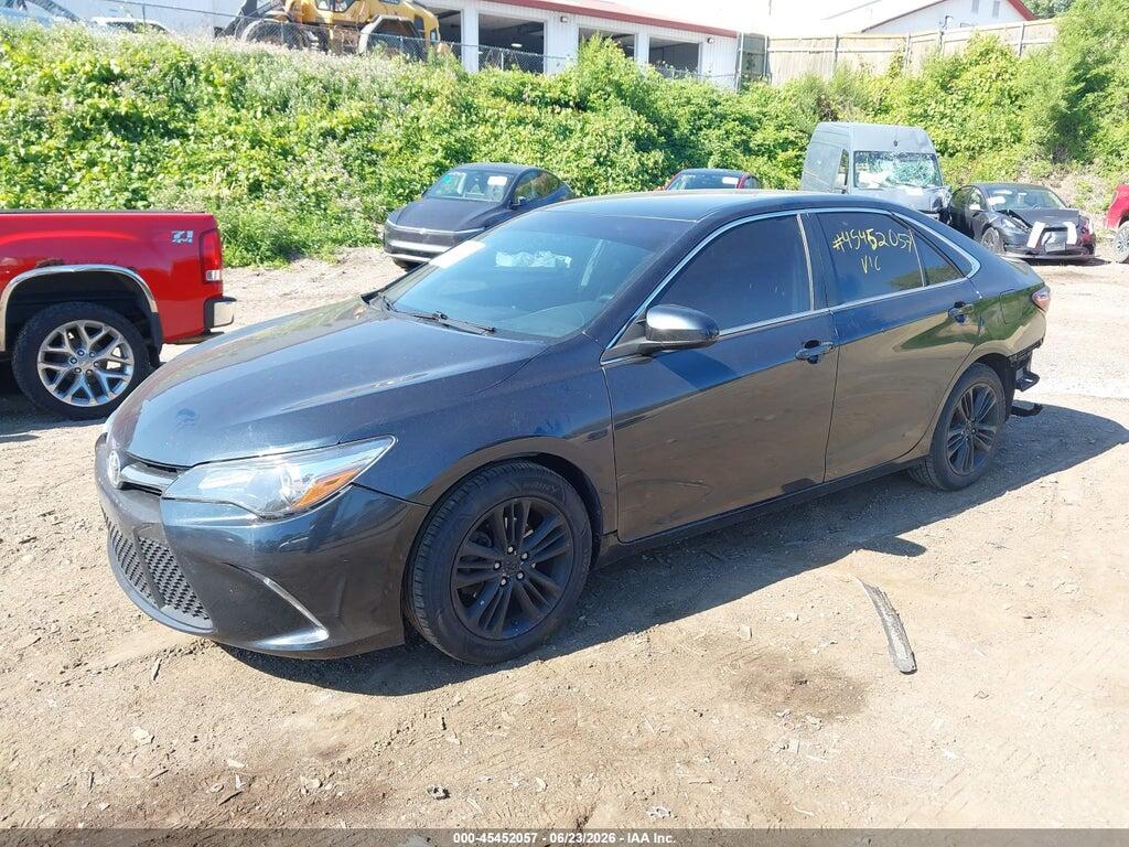 4T1BF1FK5FU984149 2015 TOYOTA CAMRY photo no. 2