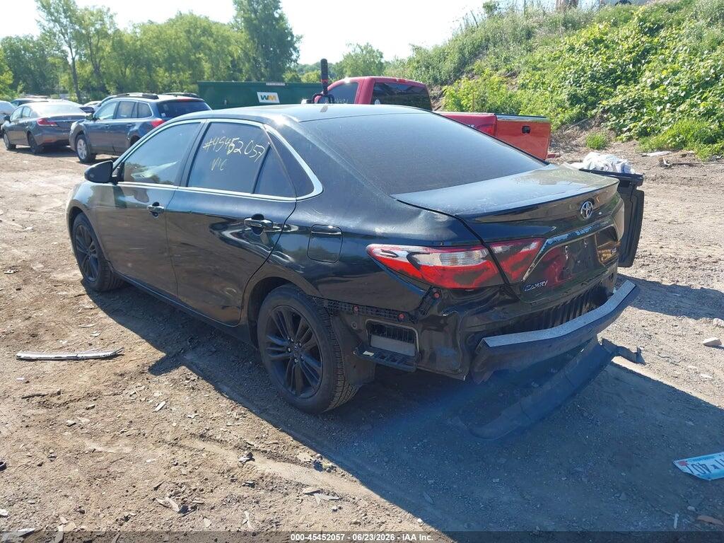 4T1BF1FK5FU984149 2015 TOYOTA CAMRY photo no. 3