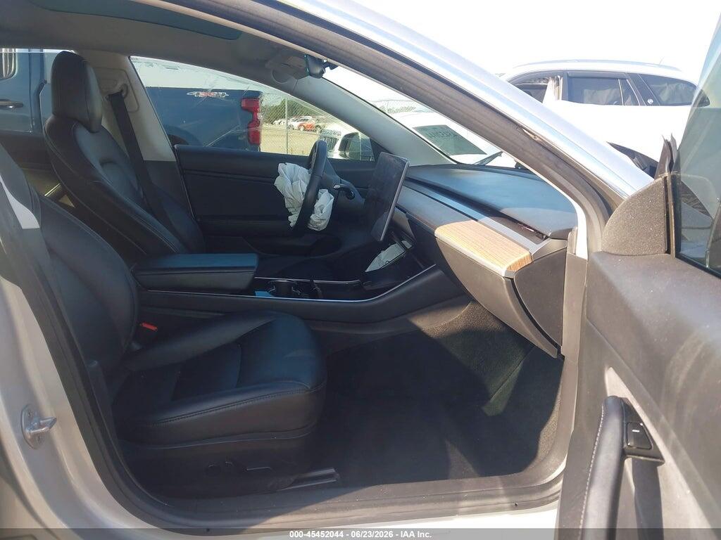 5YJ3E1EB9JF116993 2018 TESLA MODEL 3 photo no. 5