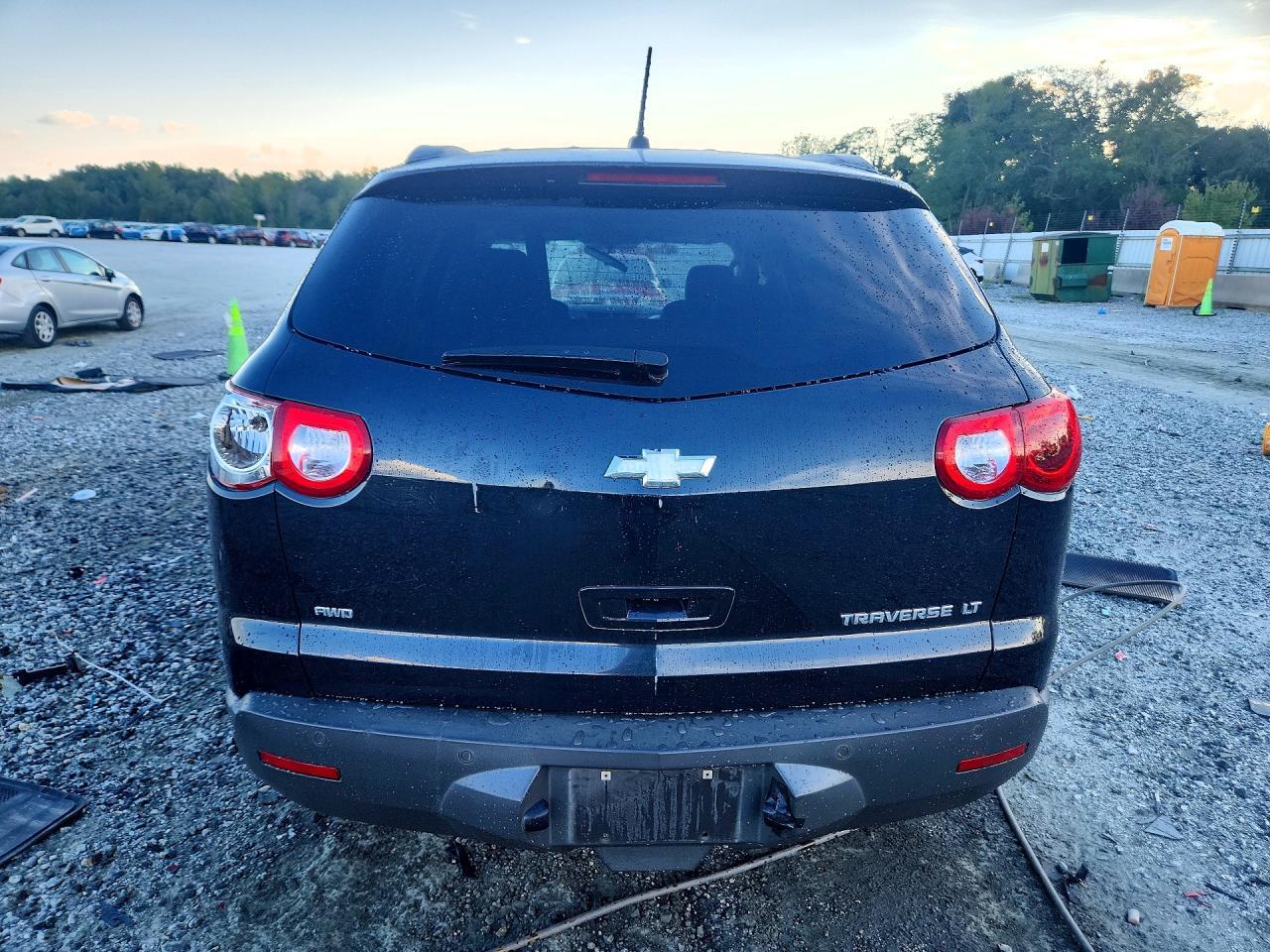 2012 CHEVROLET TRAVERSE LT — Фото 6 из 13