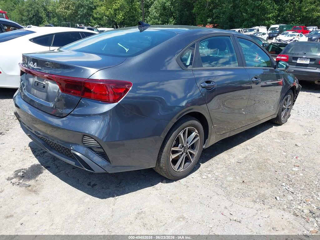 3KPF24AD8RE724259 2024 KIA FORTE photo no. 4