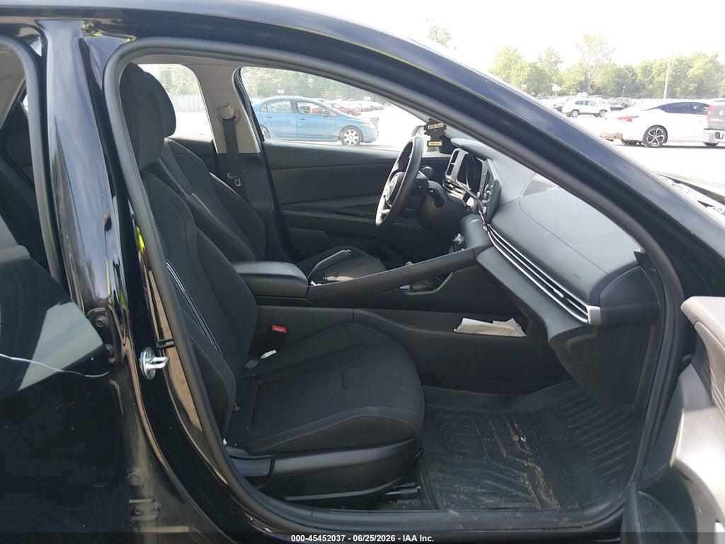 KMHLM4AG7PU424116 2023 HYUNDAI ELANTRA photo no. 5