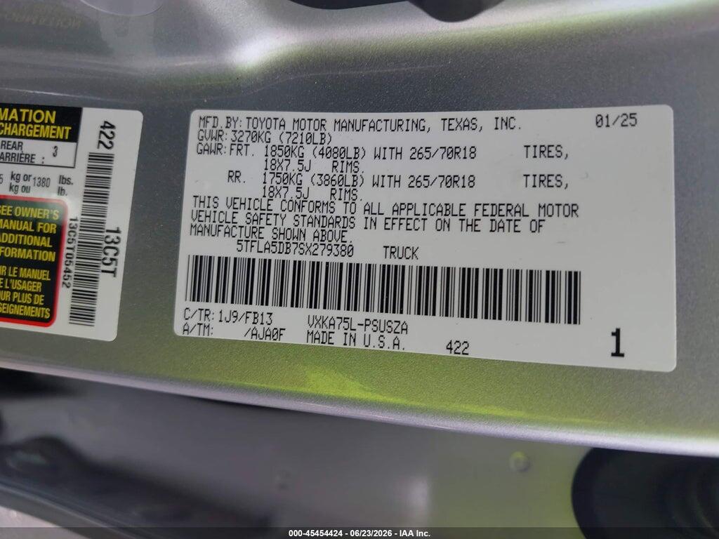5TFLA5DB7SX279380 2025 TOYOTA TUNDRA photo no. 9