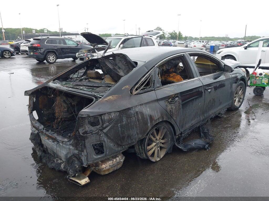 5NPE24AFXGH357693 2016 HYUNDAI SONATA photo no. 4