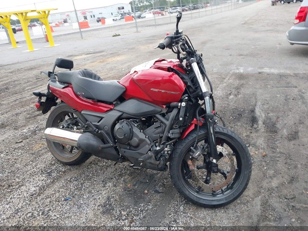 JH2RC6807EK001879 2014 HONDA CTX700 photo no. 1