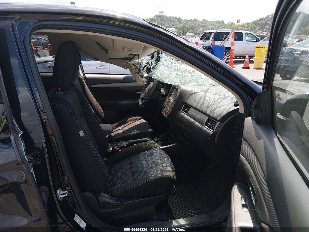 JA4AD2A3XJZ012984 2018 MITSUBISHI OUTLANDER photo no. 3