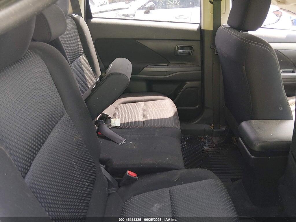 JA4AD2A3XJZ012984 2018 MITSUBISHI OUTLANDER photo no. 6