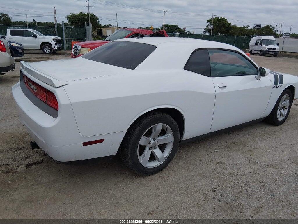 2C3CDYBTXDH587725 2013 DODGE CHALLENGER photo no. 4